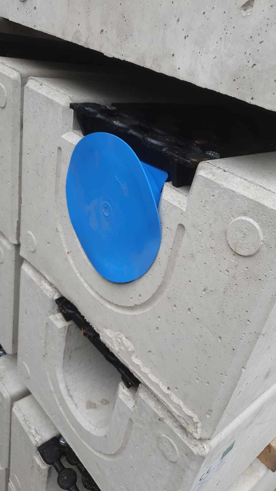 End cap slot drain/concrete channel - photos 2